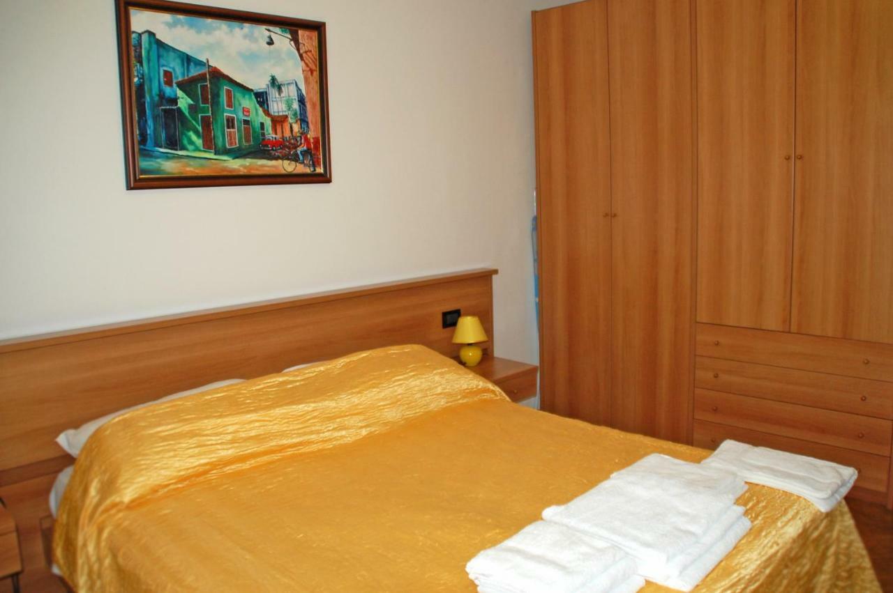 Apartment Branko With Free Parking Icici Exterior photo